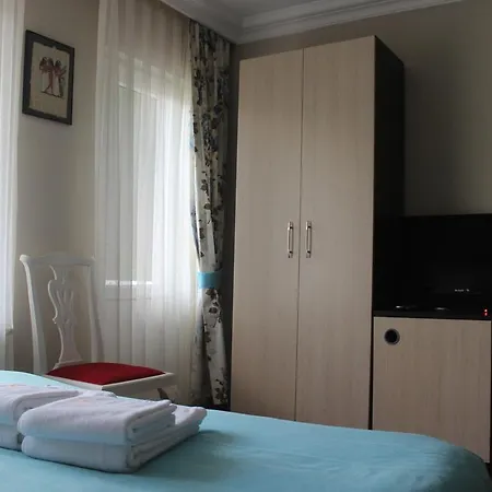 Pensjonat Guzelyali Ayvalı