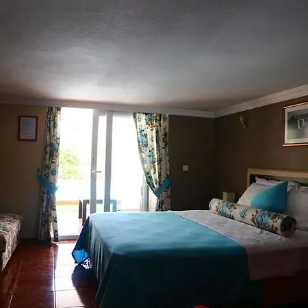 Pensjonat Guzelyali 2*